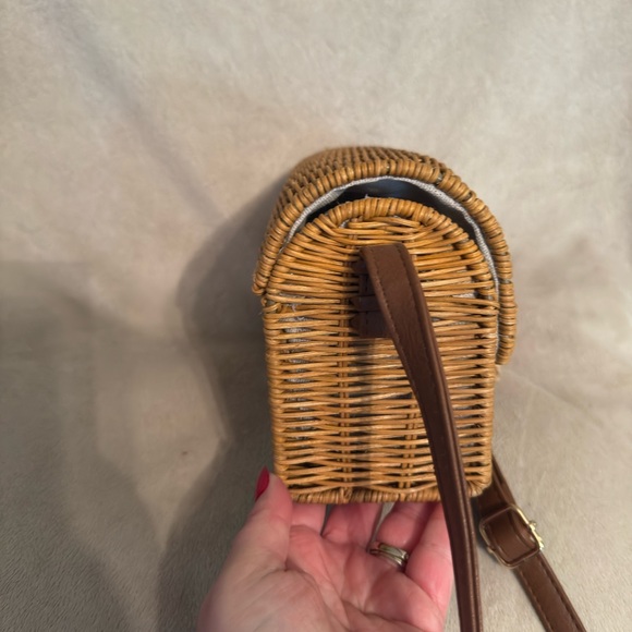 Woven Straw Crossbody Bag with Brown Strap - Picture 5 of 8